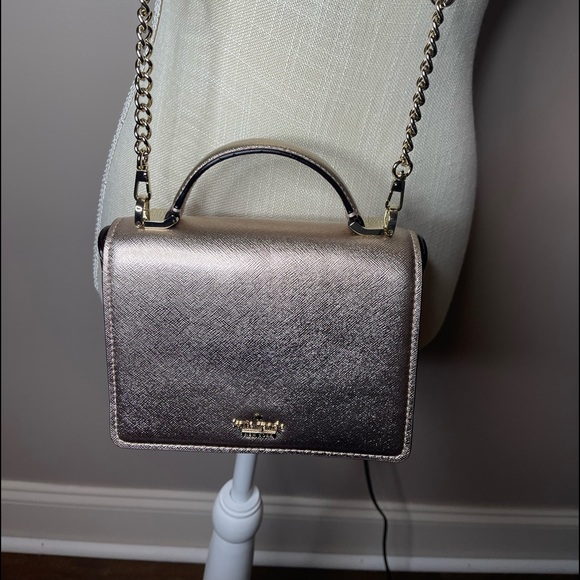kate spade Handbags - Rose Gold Kate Soade Crossbody